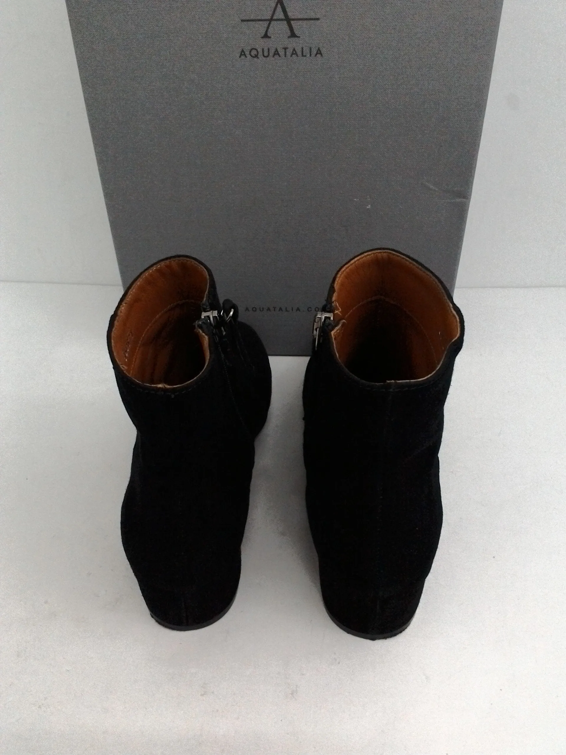 Aquatalia Women's Ulyssaa Black Suede Booties Size 7 M