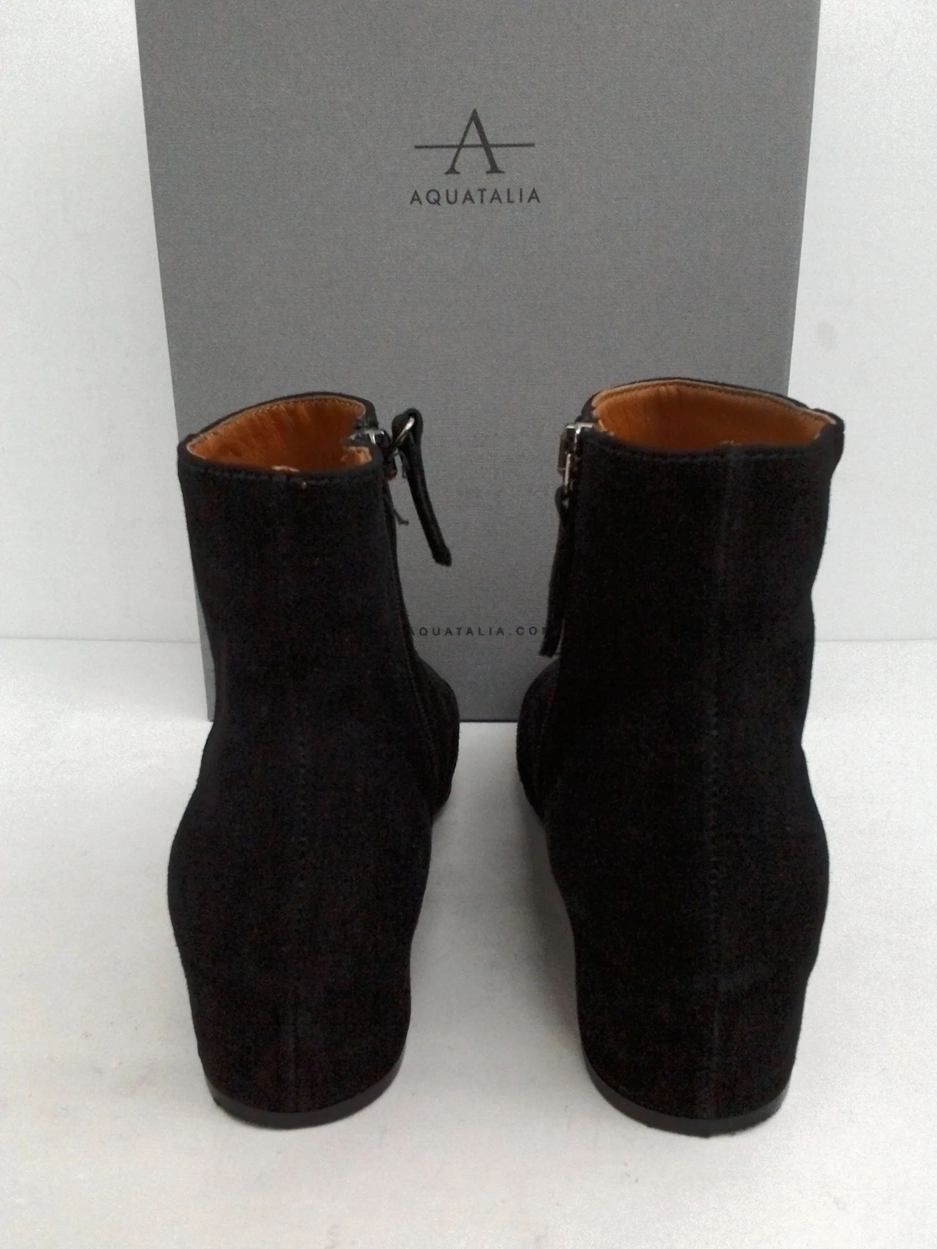Aquatalia Women's Ulyssaa Black Suede Booties Size 7 M