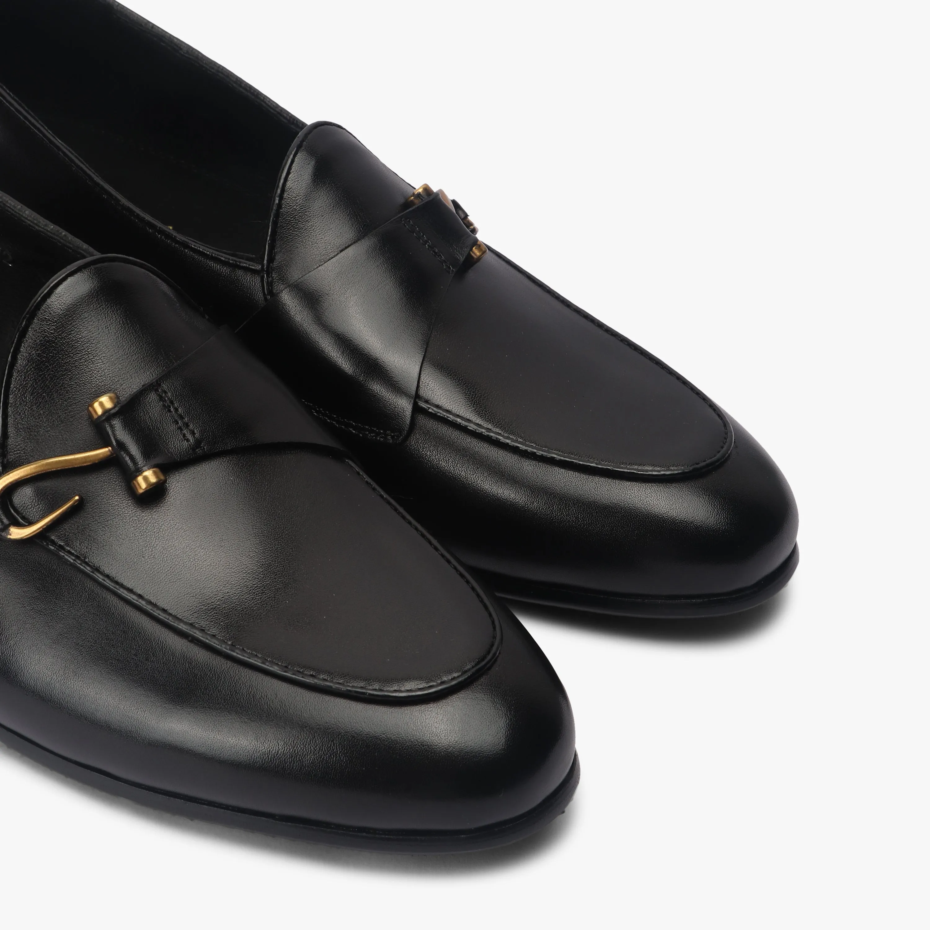 Fish Hook Buckle Slip On